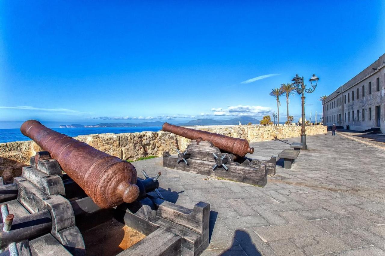 Panoramic Bastioni Sea View Apartment Алгеро Екстериор снимка