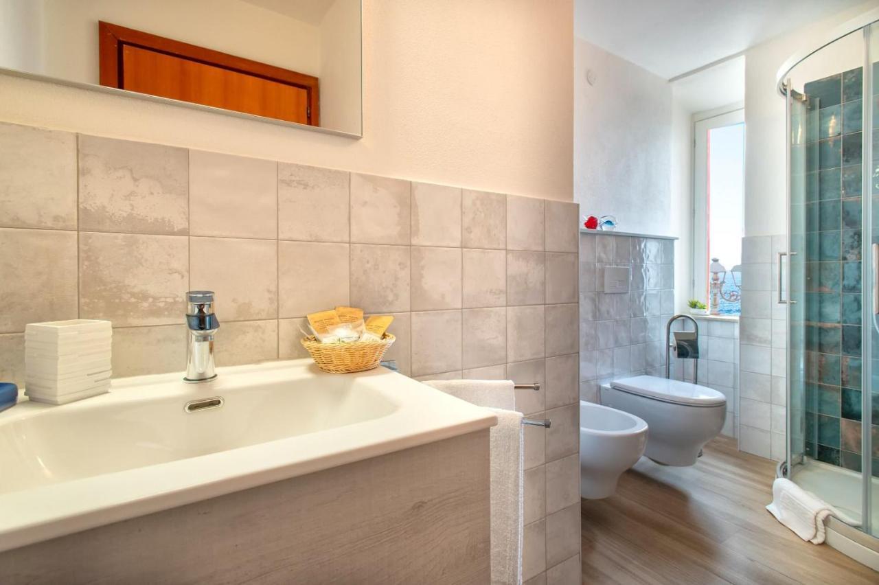 Panoramic Bastioni Sea View Apartment Алгеро Екстериор снимка