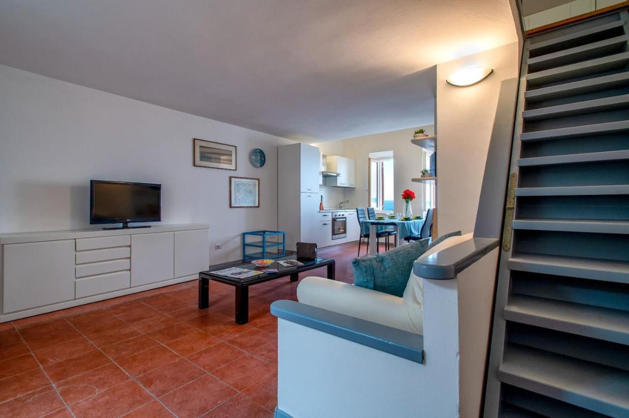 Panoramic Bastioni Sea View Apartment Алгеро Екстериор снимка