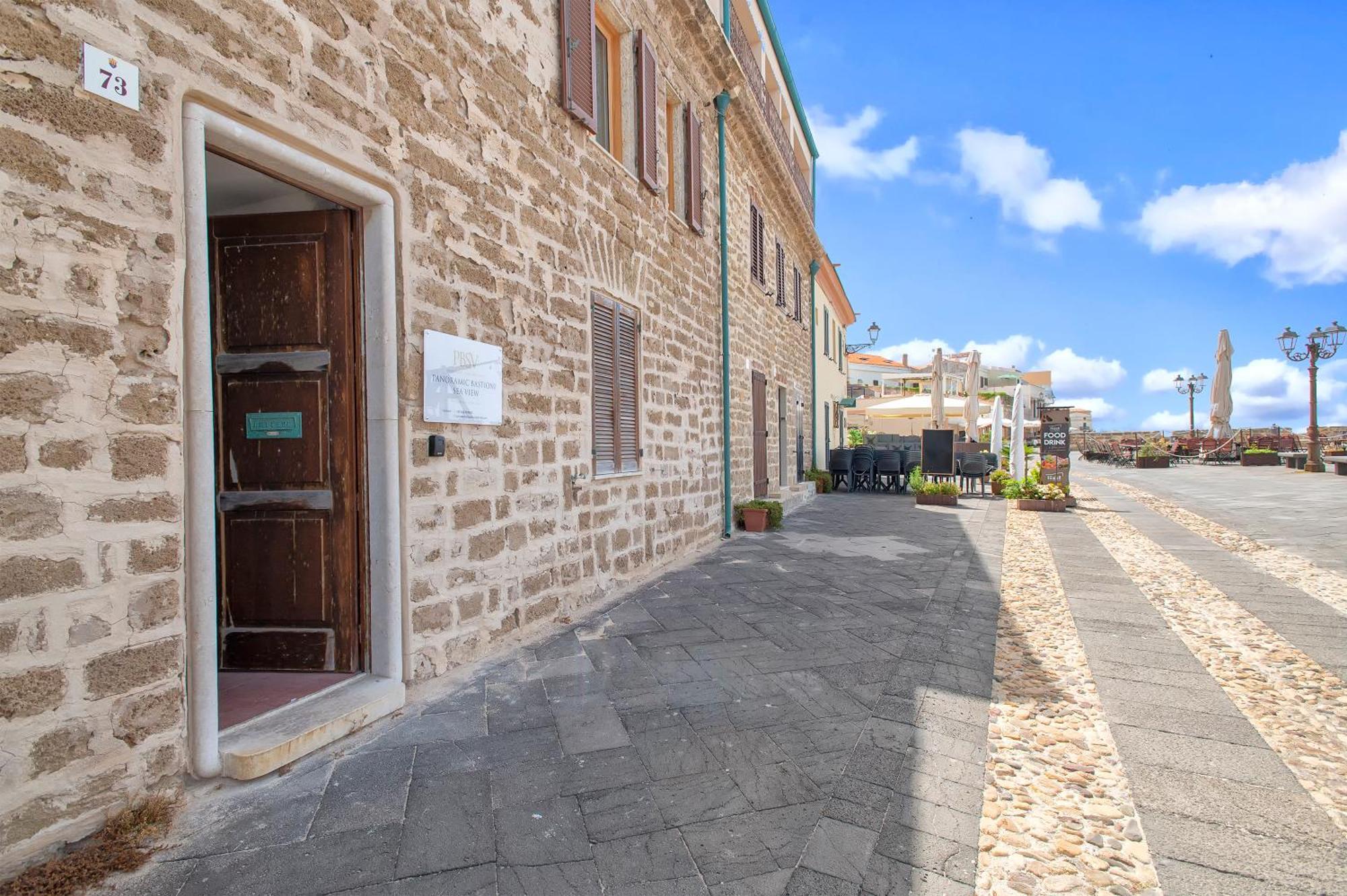 Panoramic Bastioni Sea View Apartment Алгеро Екстериор снимка