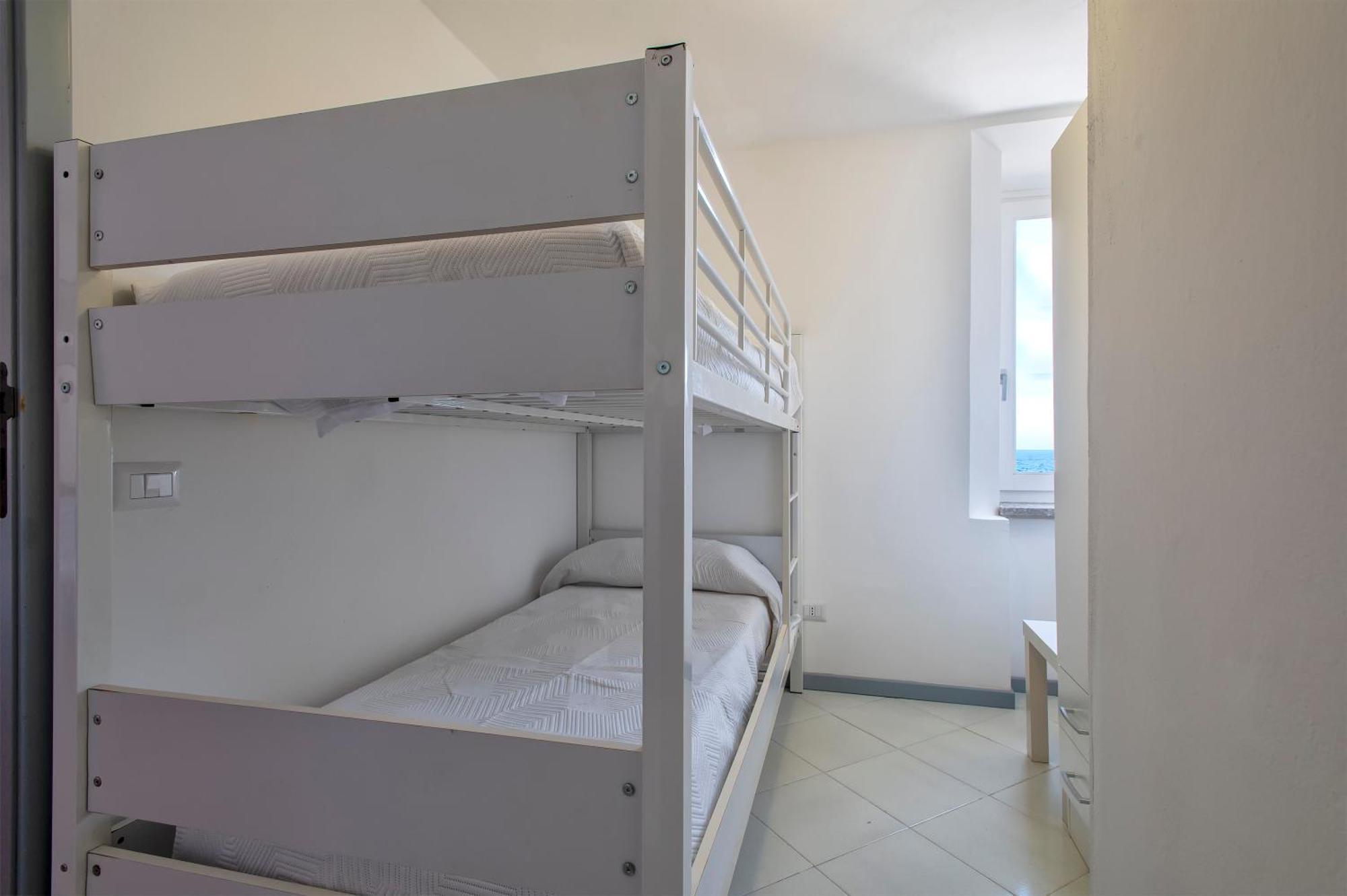 Panoramic Bastioni Sea View Apartment Алгеро Стая снимка